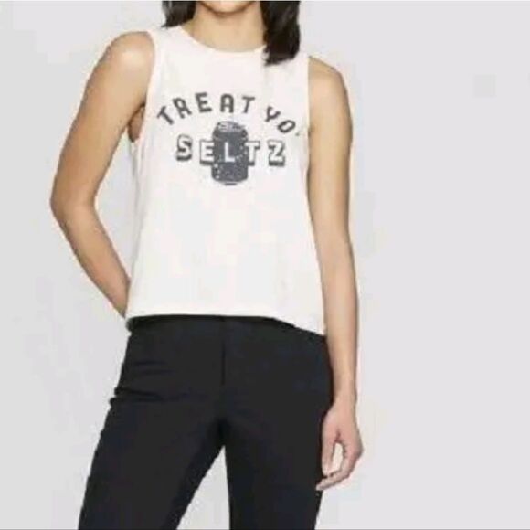 Fifth Sun Short Sleeve Top NWT - Picture 3 of 3